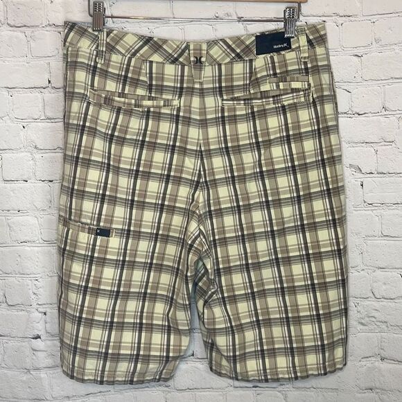 Hurley Men’s Yellow and Brown Plaid Shorts size 36 - Picture 4 of 6